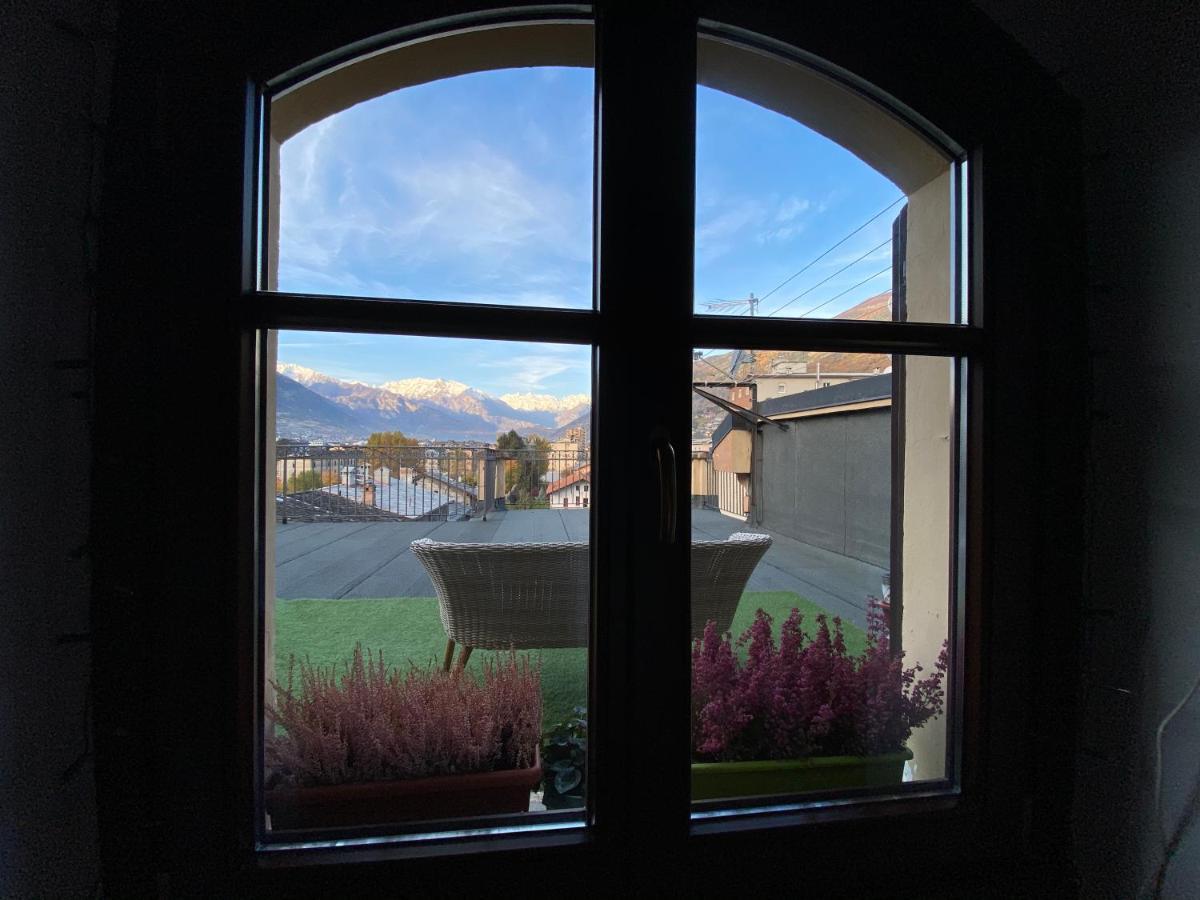 Mansarda Del Sole, Nel Cuore Di Aosta Exterior foto